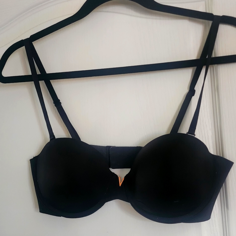 Victoria Secret Mutli Way Push Up Bra